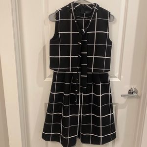 Designer dress perfect for work size small